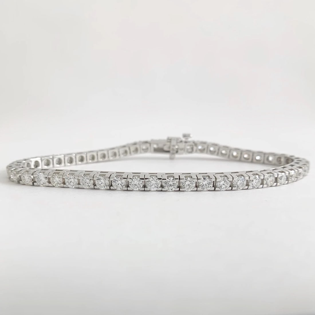 Round Diamond Tennis Bracelet 14K White Gold, 5.01 CTW, 7 Inches, 14.56 Grams - 6