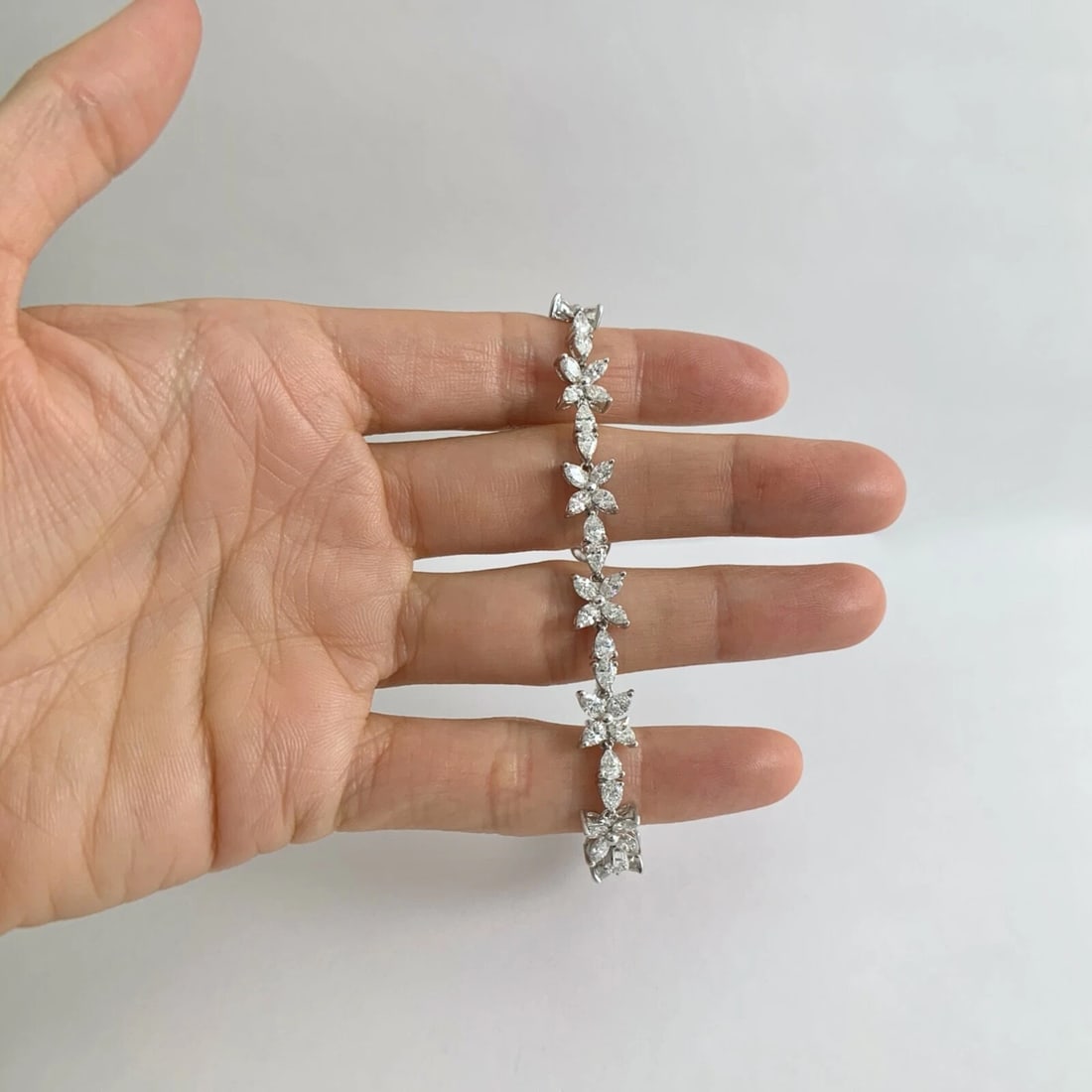 Pear Marquise Flower Diamond Tennis Bracelet Platinum, 7.66 CTW, 17.54 Grams - 2