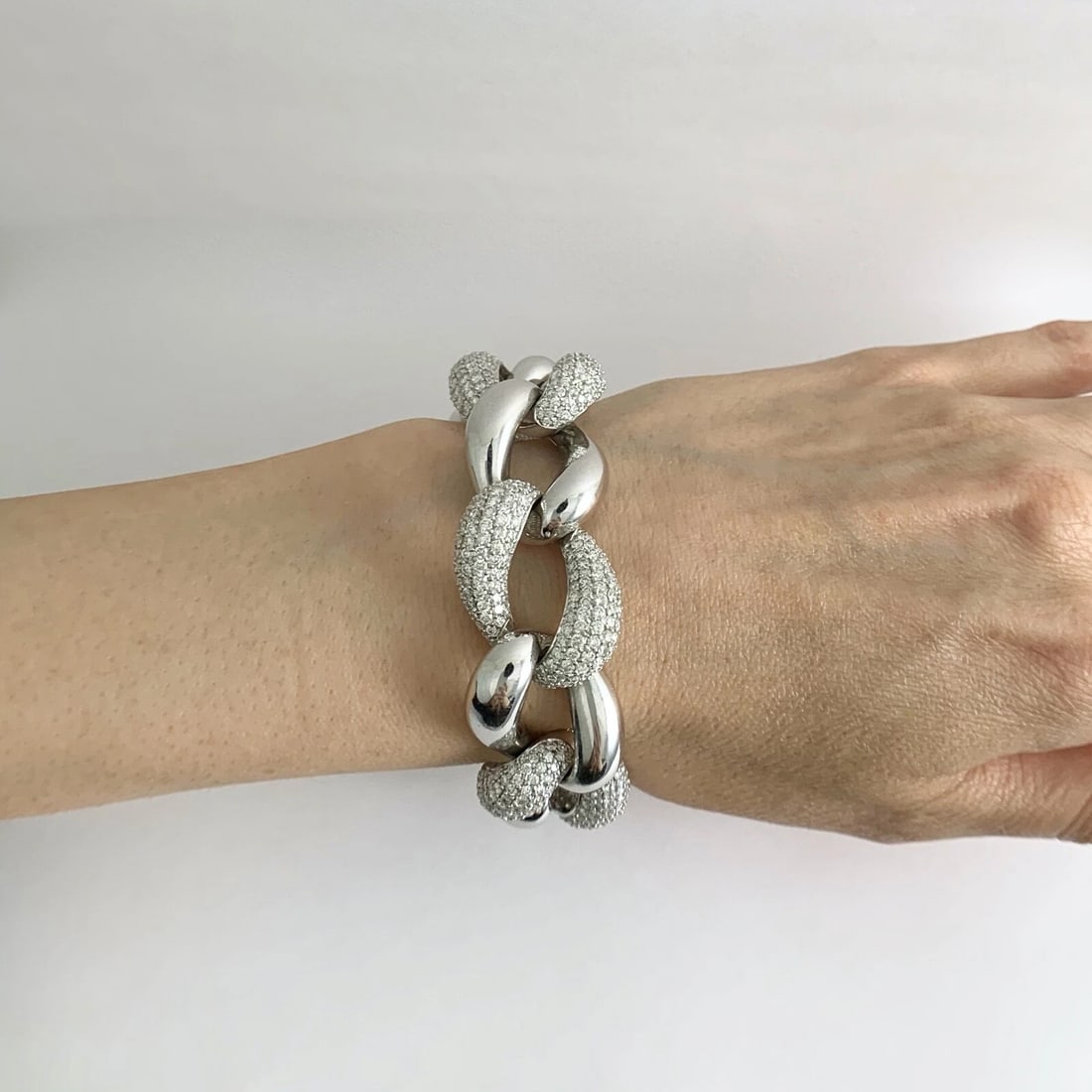 Pave Diamond Big Chunky Link Bracelet 14K White Gold, 17.21 CTW, 67.70 Grams - 2