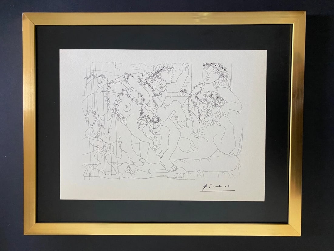 PABLO PICASSO 1955 ARTISTIC figure SIGNED PRINT FRAMED: This is a Beautiful and Scarce ARTISTIC figure 1955 Print After PABLO PICASSO FACSIMILE SIGNED IN INK Mounted and Framed Covering an area of 15x12in. Printed in Beautiful Paper after this Iconic