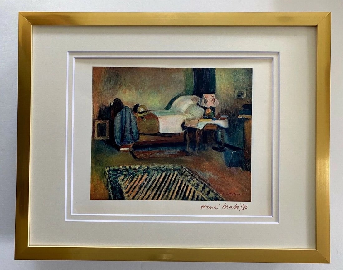 HENRI MATISSE, CIRCA 1948 AWESOME SIGNED PRINT MATTED AND FRAMED: This is a Beautiful and Scarce 1948 Print After HENRI MATISSE FACSIMILE SIGNED IN BROWN INK Matted and Framed covering an area of 15x12 in. Printed in Beautiful Paper after Mr. Matisse by Braun & Cie