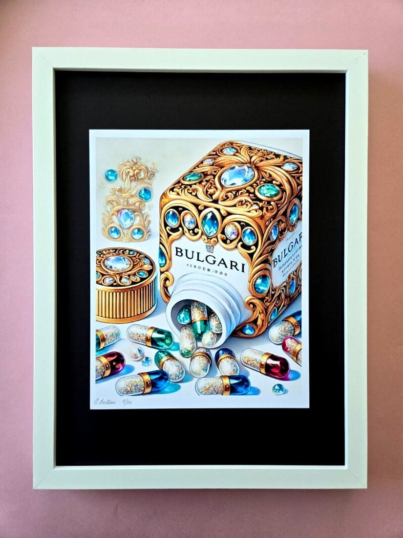 CHIARA BELLINI + MY BULGARI COMFORT PILLS Hand Signed Authentic LtdEd COA: In her latest project, Chiara Bellini launched a collection of pop art-inspired Pill Cases titled Luxury Pill Cases. Inspired by pop art icons Bellini reinterpreted this theme with a modern and