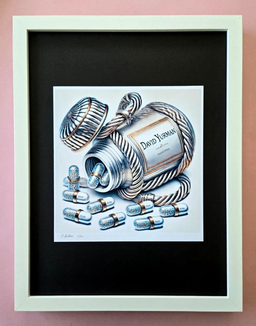CHIARA BELLINI + DAVID YURMAN COMFORT PILLS Hand Signed Authentic COA: In her latest project, Chiara Bellini launched a collection of pop art-inspired Pill Cases titled Luxury Pill Cases. Inspired by pop art icons Bellini reinterpreted this theme with a modern and