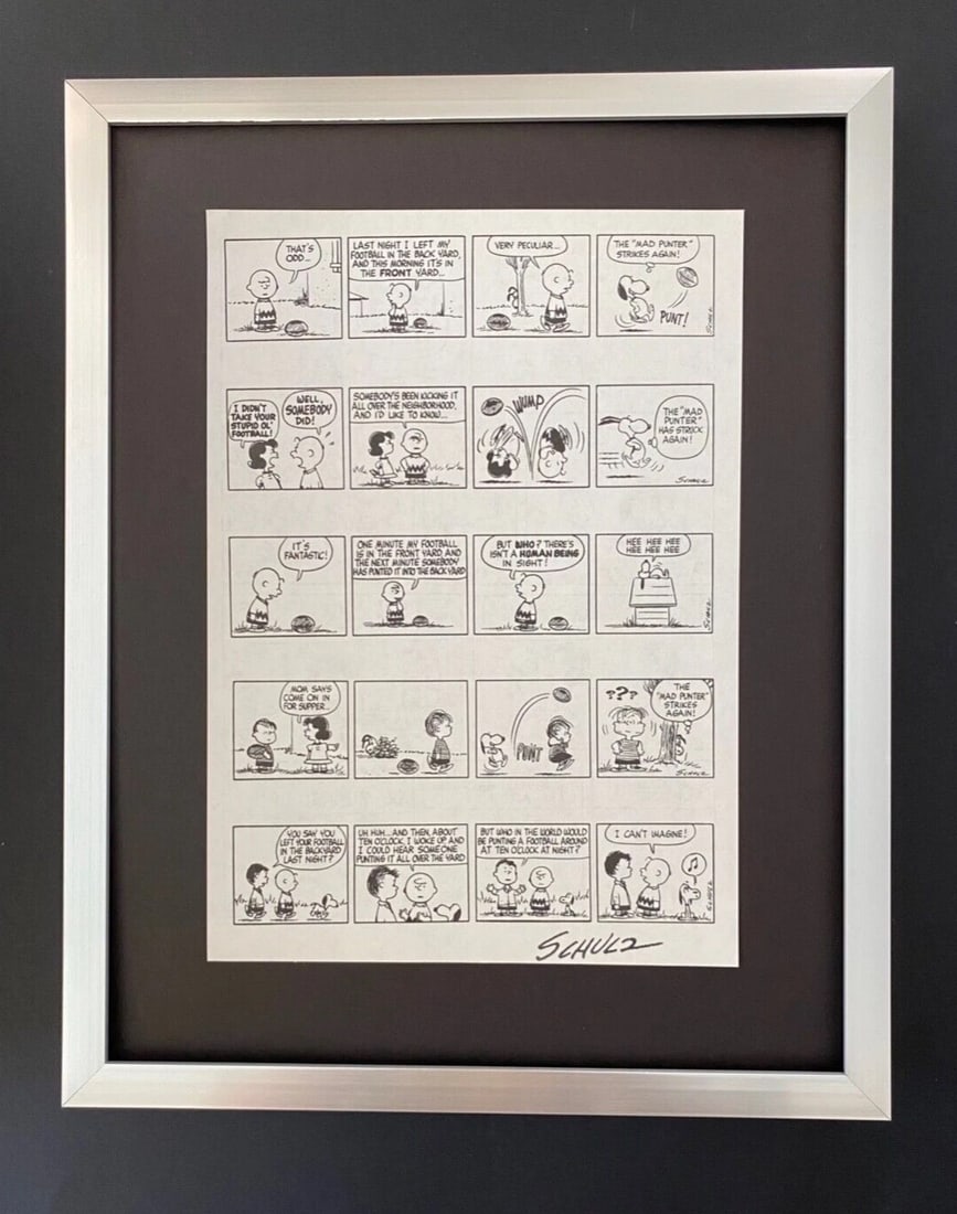 Charles Schulz Snoopy Peanuts Signed Vintage Print Framed: WE HAVE FOR SALE TODAY THIS BEAUTIFUL VINTAGE 1968 OFFSET LITHOGRAPH AFTER CHARLES M. SCHULTZ " PEANUTS CARTOON " FACSIMILE SIGNED IN INK ART PRINT IS ABOUT 11.2 X 8.4IN THIS ART PRINT IS MOUNTED ON