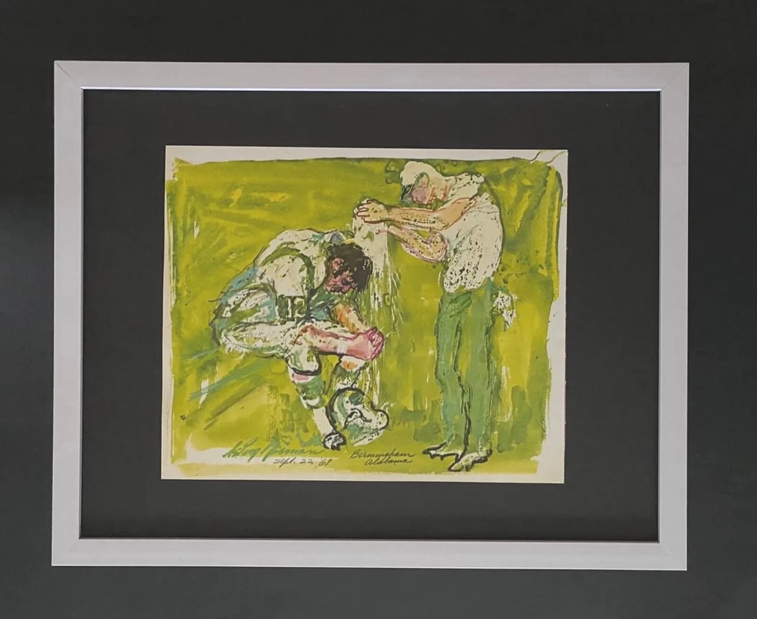 LEROY NEIMAN + SKETCHBOOK DRAWING MONACO + FROM 1970'S + SIGNED PRINT FRAMED: We have for Sale this LEROY NEIMAN AWESOME 1971 SKETCH ON PAPER PRINT " JOE NAMATH " SIGNED ON THE PLATE FULL OF COLOR PRINT SIZE OF THE PRINT: 10 X 8 in FRAME COVERS AN AREA OF 15 X 12 in MOUNTED AND