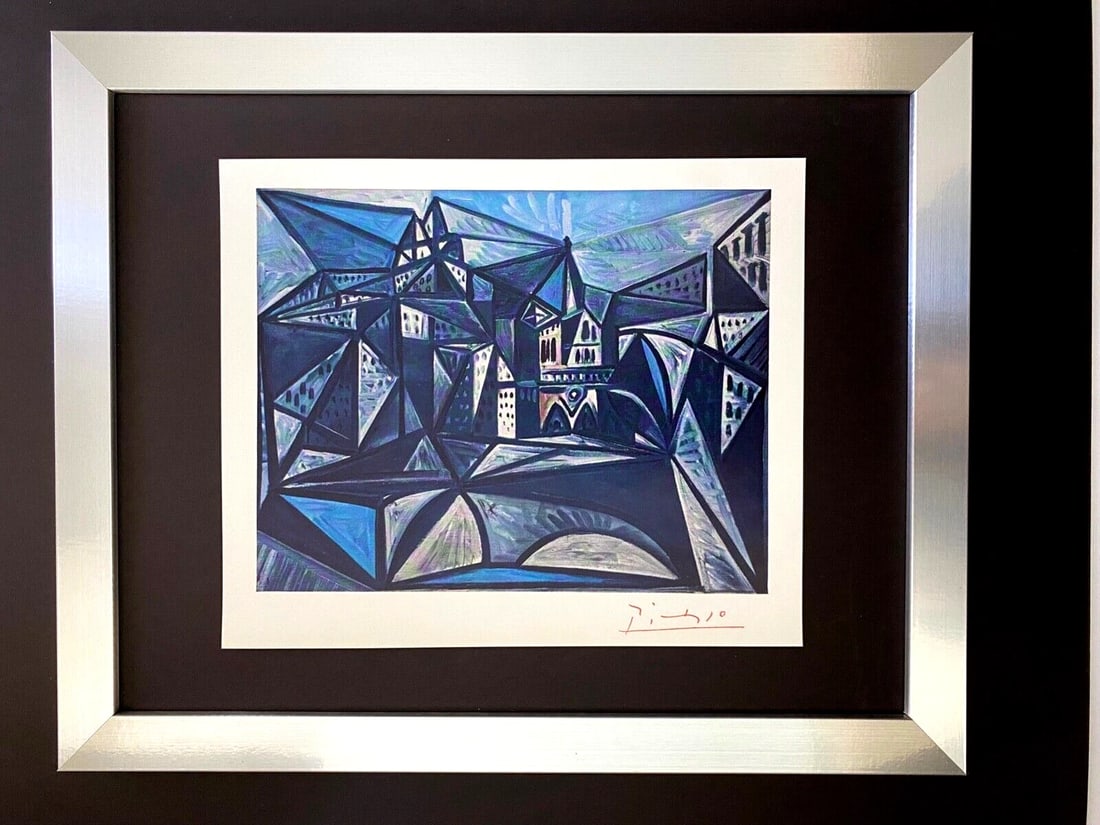PABLO PICASSO + 1961 SIGNED SUPERB PRINT FRAMED FROM LONDON + NOTRE DAME PARIS: This is a Beautiful and Scarce 1961 Print in Couche Paper after PABLO PICASSO " NOTRE DAME PARIS " FACSIMILE SIGNED IN INK from The Folio Society Collection Printed in London Mounted in an Acid Free