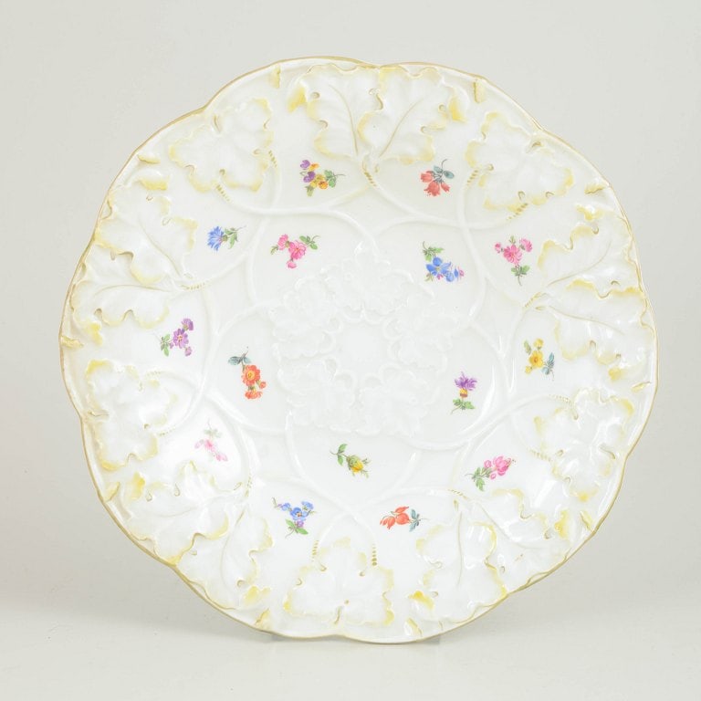 Meissen, Germany. Large circular porcelain dish with relief floral decoration. Approx. 1930s. (1 of 4)