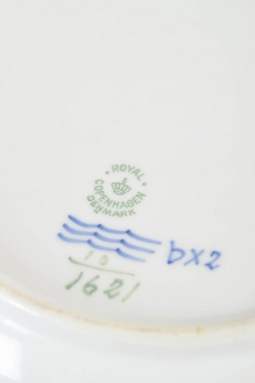Royal Copenhagen, Denmark. Blue Flower Curved, set of four porcelain dinner plates with decoration - 4