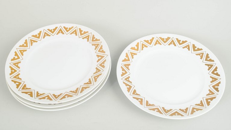 Royal Copenhagen, Denmark. Set of four large porcelain dinner plates with geometric Art Deco style - 2