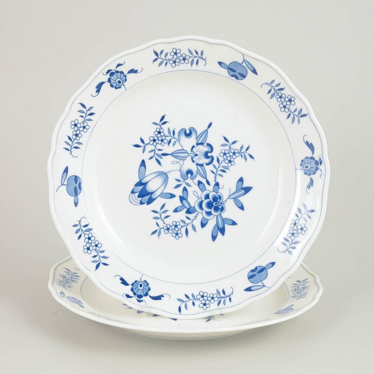 Meissen, Germany. Blue Orchid, two porcelain lunch plates with blue decoration. Approx. 1940s. (1 of 4)