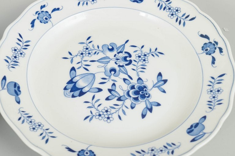 Meissen, Germany. Blue Orchid, set of two porcelain dinner plates with blue decoration. Approx. - 3