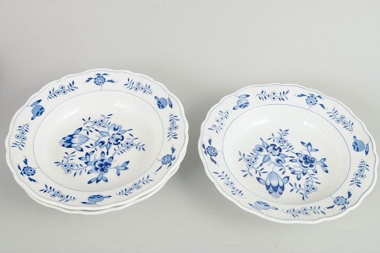 Meissen, Germany. Blue Orchid, set of three porcelain soup plates with blue decoration. Approx. - 2