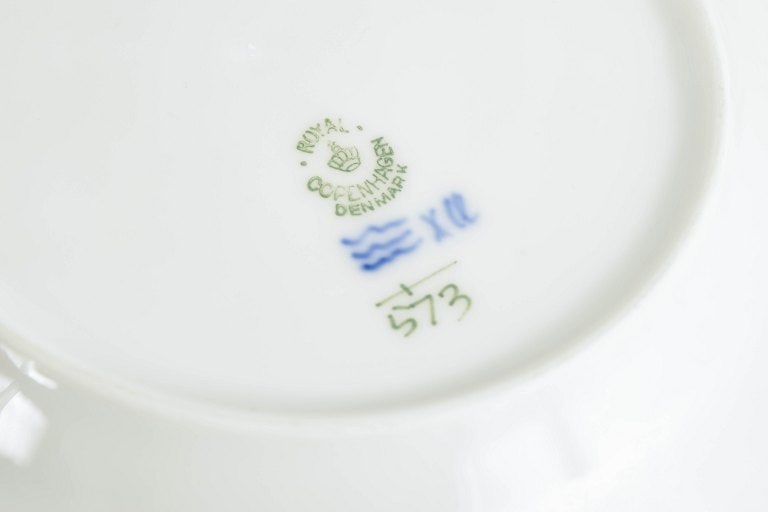 Royal Copenhagen, Denmark. Blue Fluted Half Lace set of three porcelain salad plates with underglaze - 4