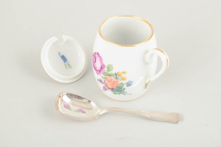 Royal Copenhagen, Denmark. Saxon Flower porcelain mustard jar with lid and silver spoon. Approx. - 3