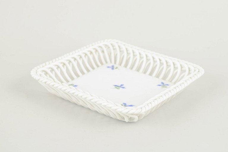 Herend, Hungary. Square porcelain dish with a braided rim and floral motif. Circa 1930s. (1 of 4)