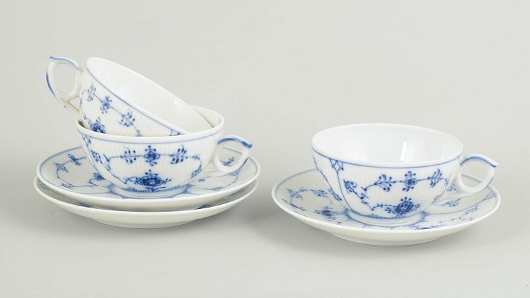 Royal Copenhagen, Denmark. Blue Fluted Plain set of three porcelain tea cups with matching saucers (1 of 4)