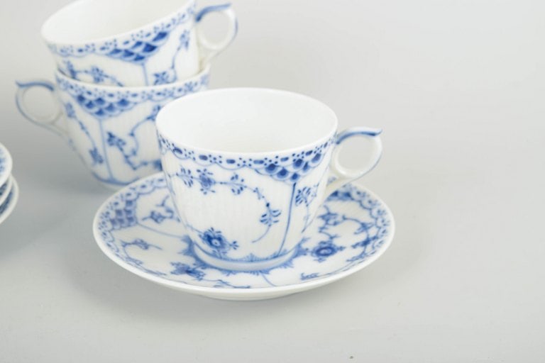 Royal Copenhagen, Denmark. Blue Fluted Half Lace, set of four porcelain coffee cups with matching - 3