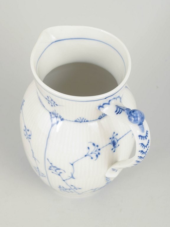 Royal Copenhagen, Denmark. Blue Fluted Plain, porcelain pitcher in cobalt underglaze. Approx. 1970s. - 2