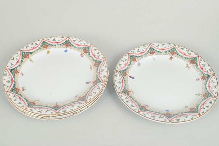 Royal Copenhagen, Denmark. Christmas Joy, set of four porcelain plates with a colourful border. - 2