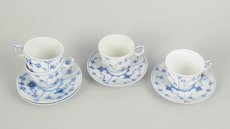 Royal Copenhagen, Denmark. Blue Fluted Plain, set of four porcelain coffee cups with saucers in - 2