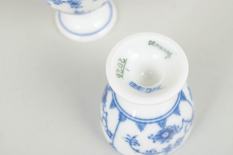 Royal Copenhagen, Denmark. Blue Fluted Plain, set of two porcelain egg cups in cobalt underglaze. - 4