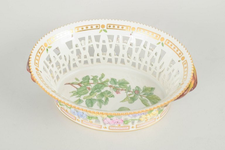 Royal Copenhagen, Denmark. Flora Danica basket with pierced body and botanical decoration. Approx. - 2