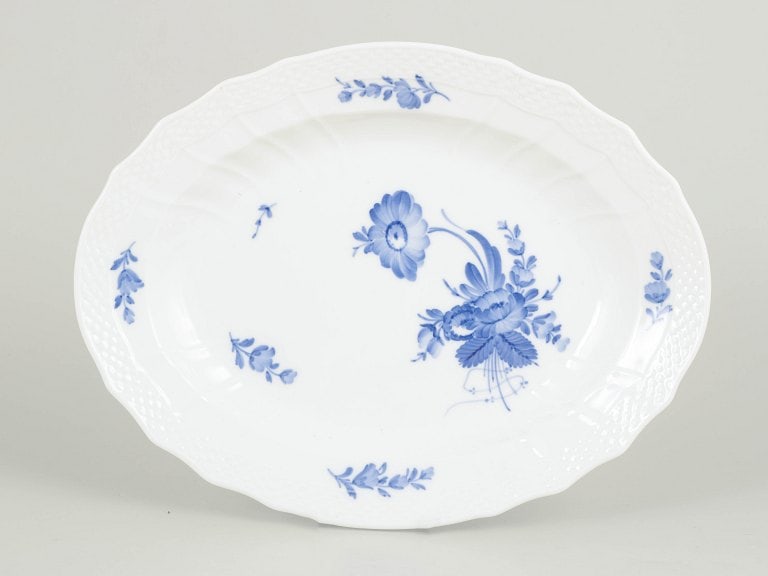 Royal Copenhagen, Denmark. Blue Flower Curved oval porcelain serving dish with blue floral motif in (1 of 4)