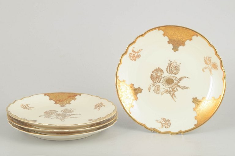 Rosenthal, Germany. "Elfenbein" series, set of four gold decorated plates with ivory-toned relief (1 of 4)