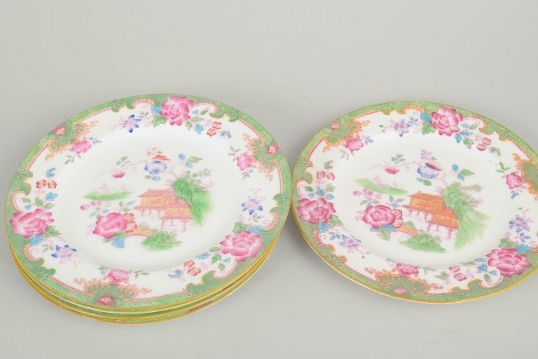 Royal Doulton, England. Temple series set of five porcelain salad plates with colourful floral and - 2