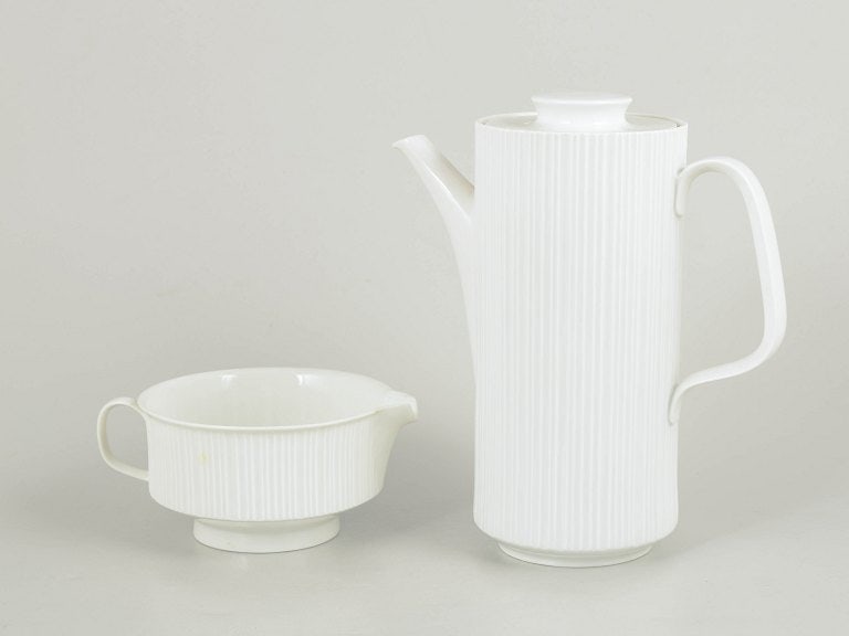 Tapio Wirkkala for Rosenthal, Germany. Porcelain coffee pot and creamer with clean lines. Approx. (1 of 4)