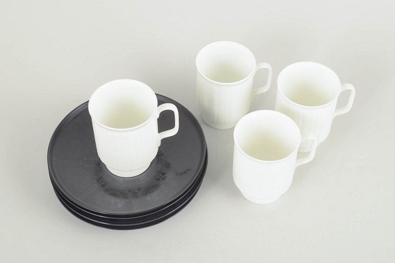Tapio Wirkkala for Rosenthal, Germany. Set of four demitasse espresso cups with matching saucers. - 2