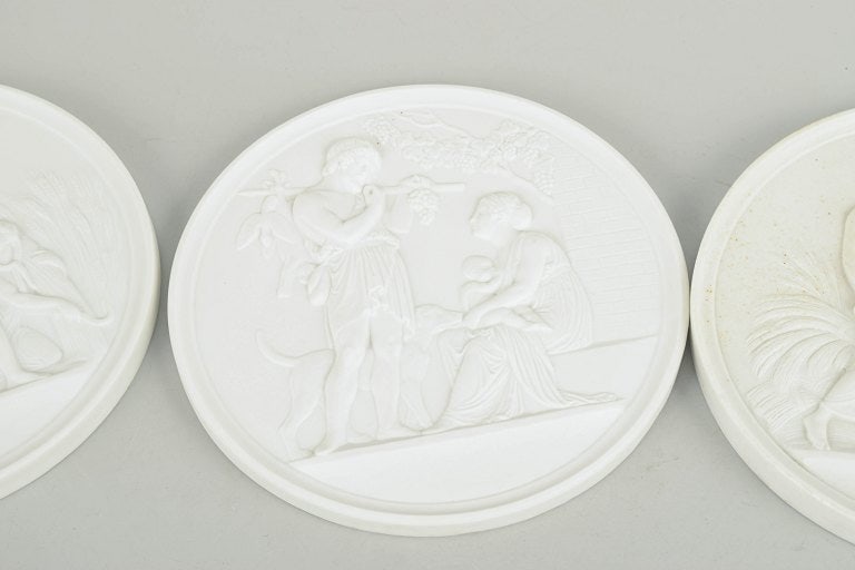 Bing & Grøndahll, Denmark. Set of seven biscuit wall plaques after Thorvaldsen. 19th and 20th - 3