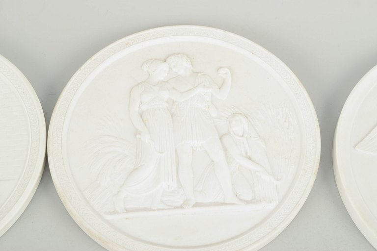Royal Copenhagen, Denmark. Set of three biscuit wall plaques after Thorvaldsen. 20th century. - 3