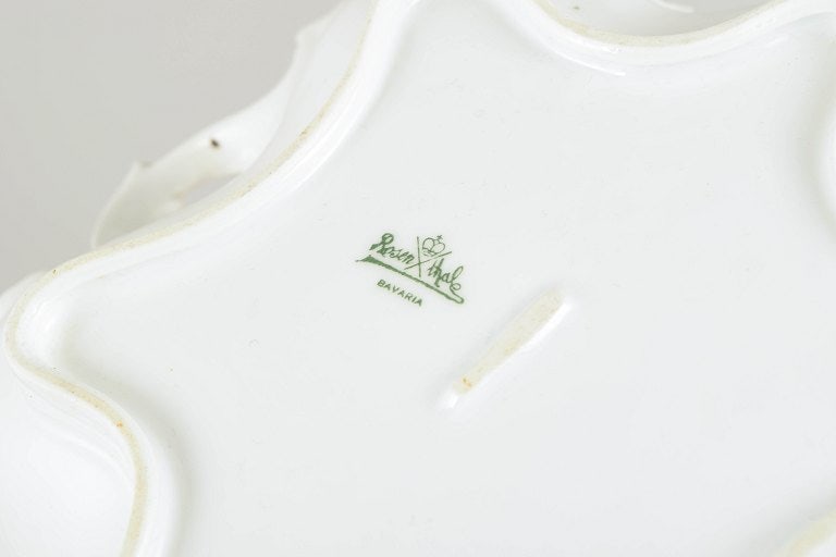 Rosenthal, Germany. Gold decorated floral bowl in porcelain with a scalloped edge and pierced - 4