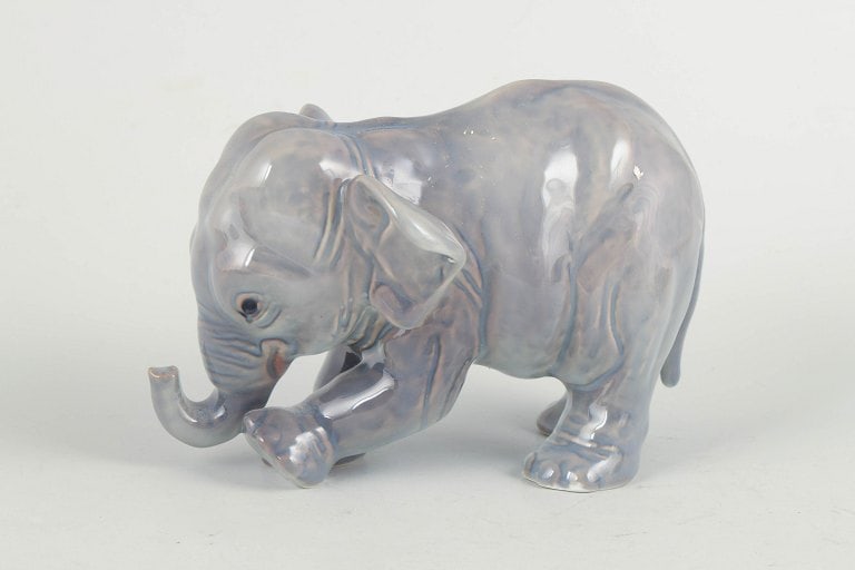 Bing & Grondahl, Denmark. Baby elephant figurine in porcelain in grey and bluish tones. Mid-20th (1 of 4)