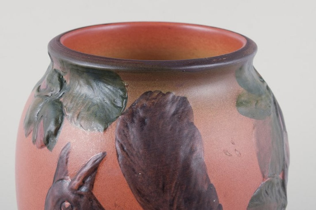 Ipsens, Denmark. Ceramic vase with squirrel. Glaze in orange and green tones. 1920s/30s. - 3