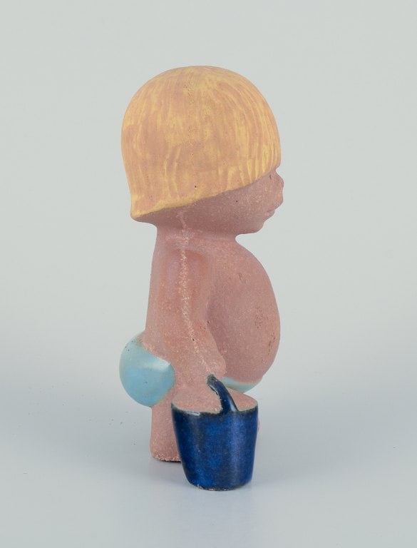 Lisa Larson for Gustavsberg. Stoneware figurine from "Children of the World" series. - 4
