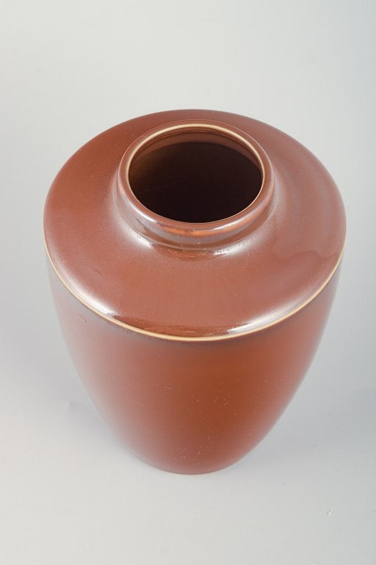 Unknown ceramic artist. Unique ceramic vase with glaze in brown tones. 1991. - 2
