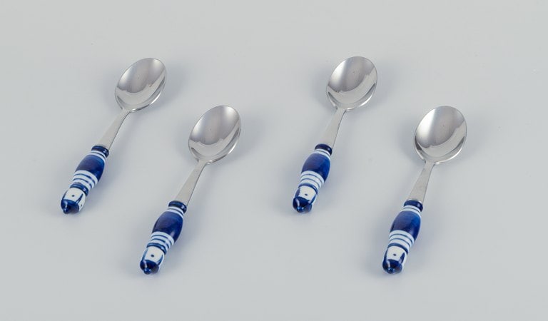 Bjørn Wiinblad for Rosenthal, Germany. A set of four "Siena" spoons in hand-painted ceramic and: Bjørn Wiinblad for Rosenthal, Germany. A set of four "Siena" spoons in hand-painted ceramic and stainless steel. 1980s. In perfect condition. Marked. Dimensions: Length 15.8 cm. Reserve: $140.00
