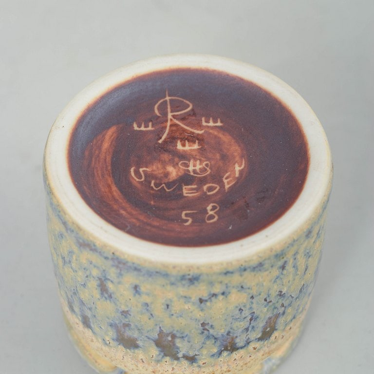 Carl-Harry Stålhane for Rörstrand, Sweden. Cylindrical stoneware miniature vase with glaze - 4