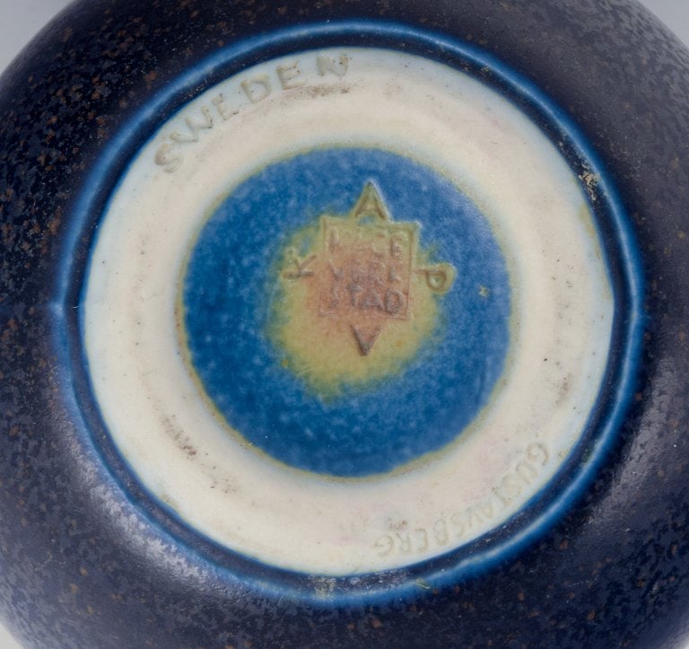 Wilhelm Kåge for Gustavsberg, Sweden. Small pitcher and salt shaker in ceramic. - 5