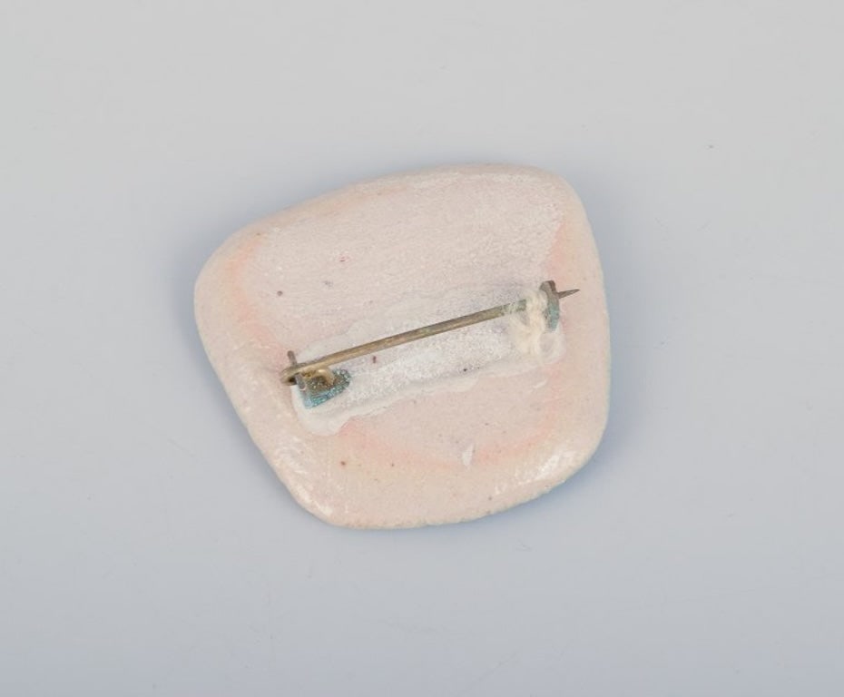 Ole Bjørn Krüger, Danish sculptor and ceramicist. Five unique brooches in glazed stoneware - 3