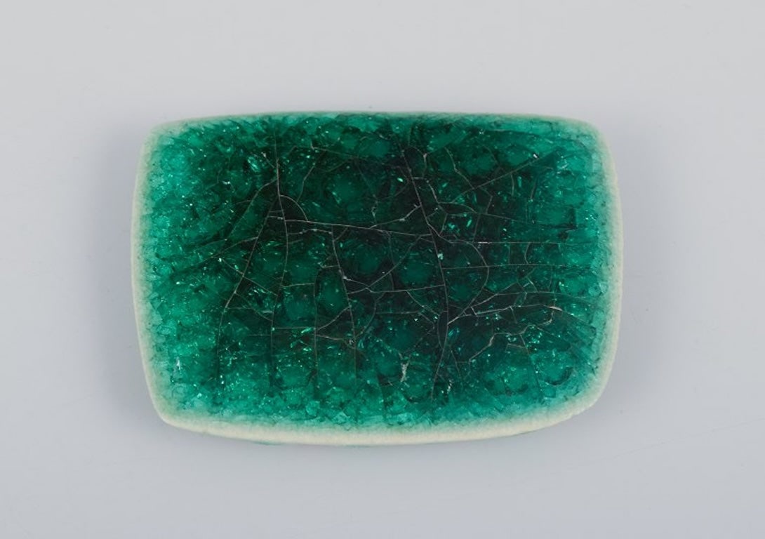 Ole Bjørn Krüger, Danish sculptor and ceramicist. Five unique brooches in glazed stoneware - 7
