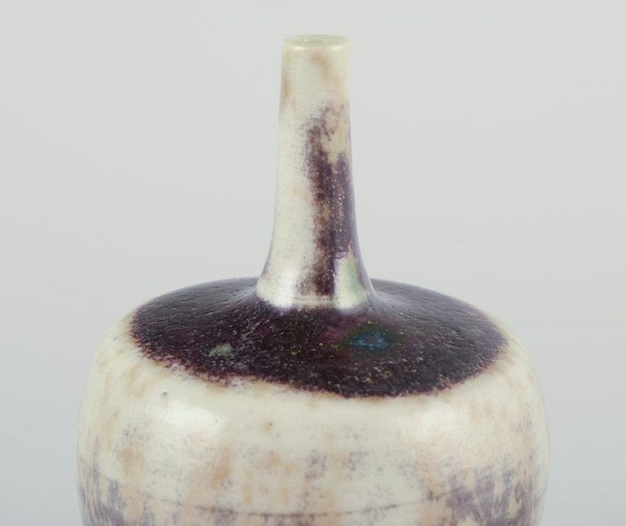 Höganäs, Sweden. Small unique ceramic vase. Glaze in violet tones. Approx. 1970/80s. - 3