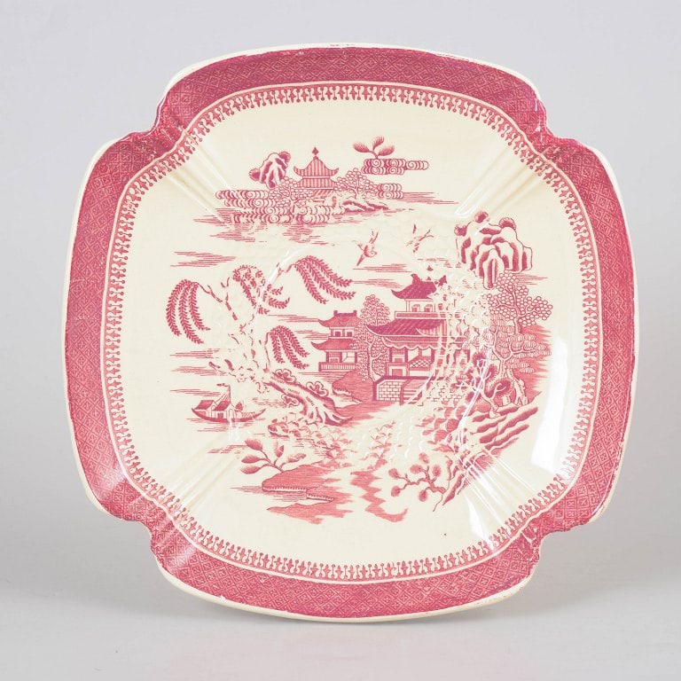 Copeland England Stoke-on-Trent. Square faience dish with oriental-inspired landscape motif in pink. (1 of 4)