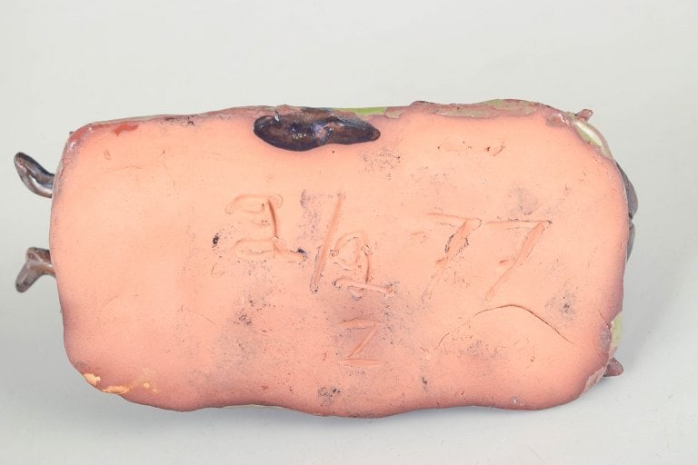 Nils-Erik Zetterström, Sweden. Ceramic insect figure with glossy, iridescent glaze. Dated 1977. - 4