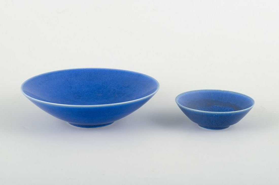 Per Linnemann-Schmidt for Palshus, Denmark. Two stoneware bowls in a deep, vibrant blue glaze. (1 of 5)