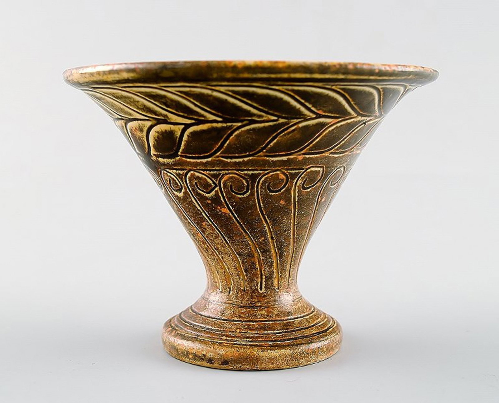 Kähler, Denmark, glazed vase in stoneware.: Kähler, Denmark, glazed vase in stoneware. Beautiful yellow glaze. In perfect condition. Stamped. 1940s. Measures 9 x 7 cm.; Kähler, Denmark, glazed vase in stoneware. Beautiful yellow glaze