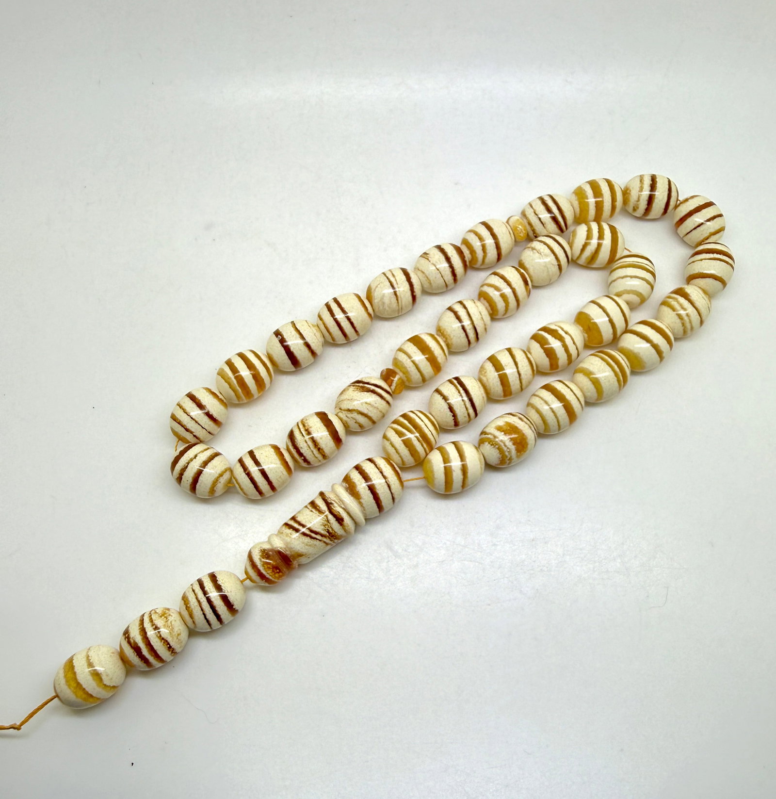 Extraordinary Amber Tesbih made from Round Amber beads with Tiger Pattern - 3