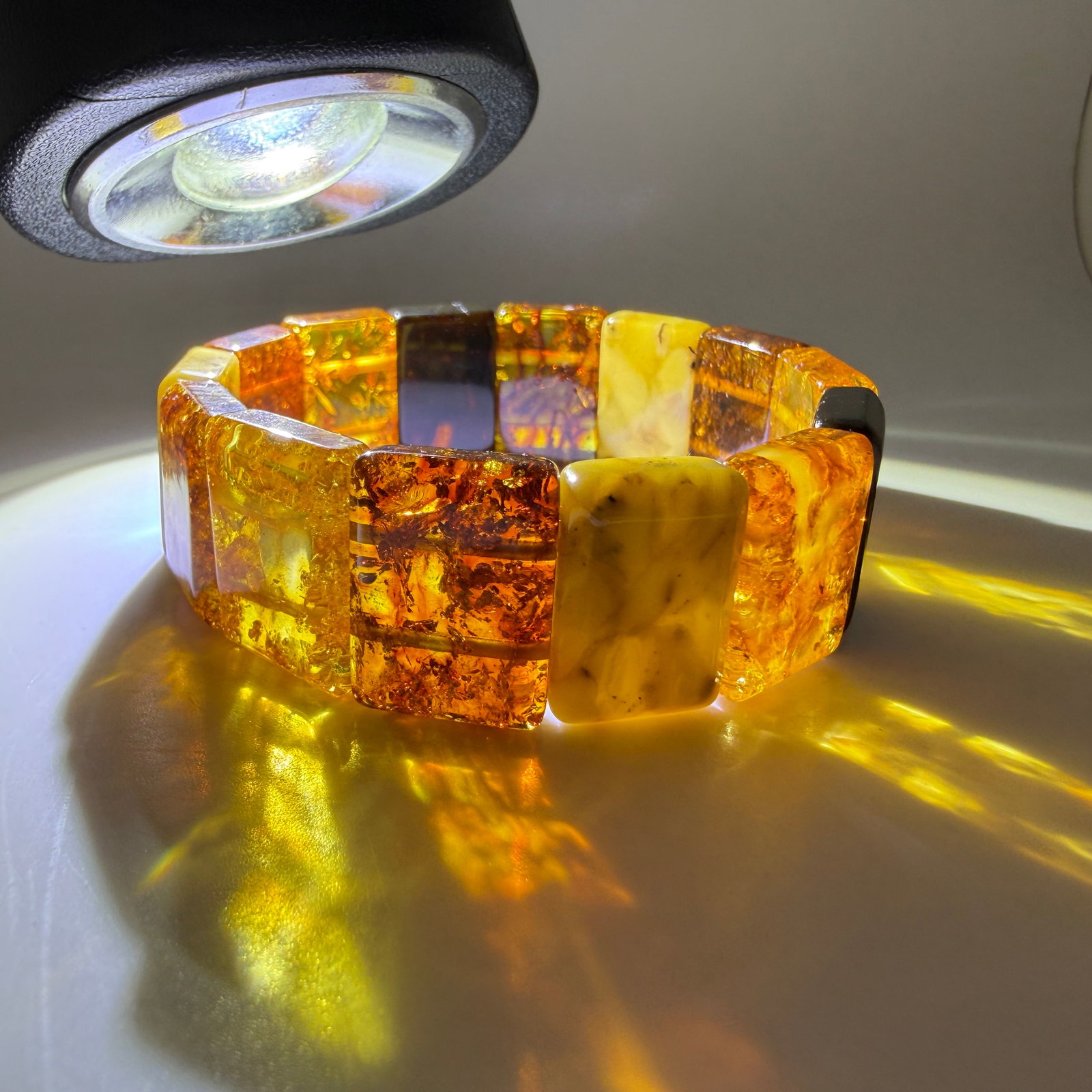 Grand Amber Cuff Bracelet - 10